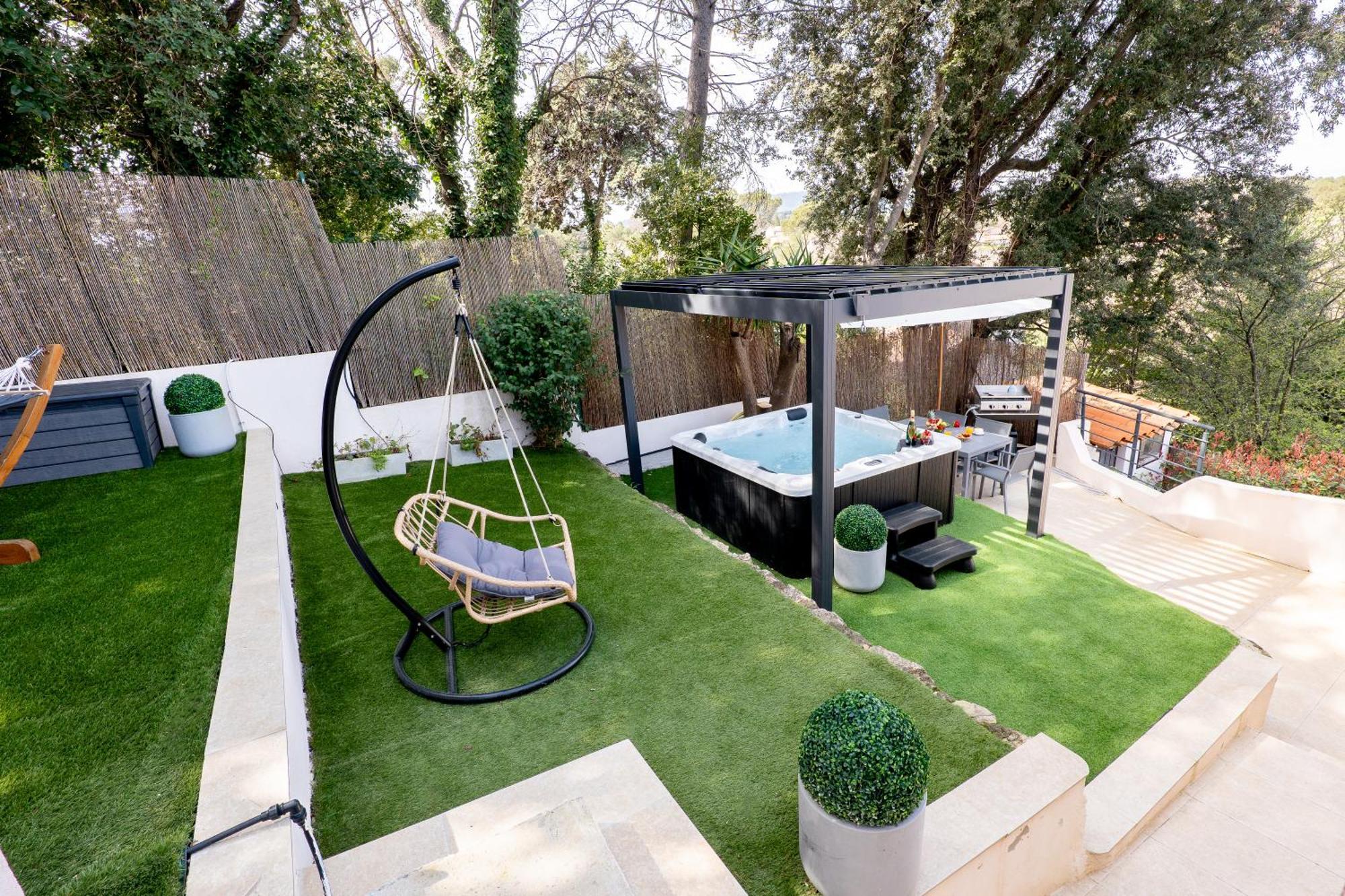 Piscine-Jacuzzi-Videoprojecteur-Clim La Perle Rare Villa Mougins Eksteriør bilde